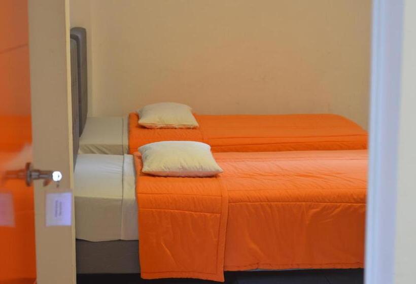 스탠다드 룸, Hostal Siberia Cuenca