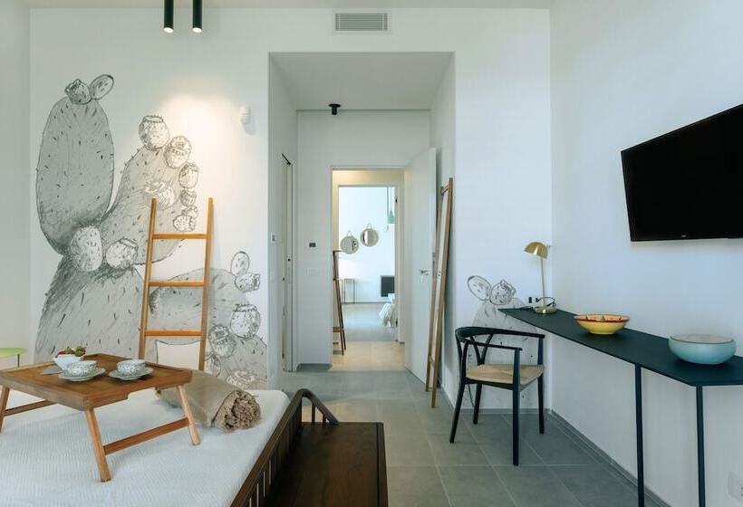 带阳台的豪华间, Domìa Boutique Hotel E Cucina