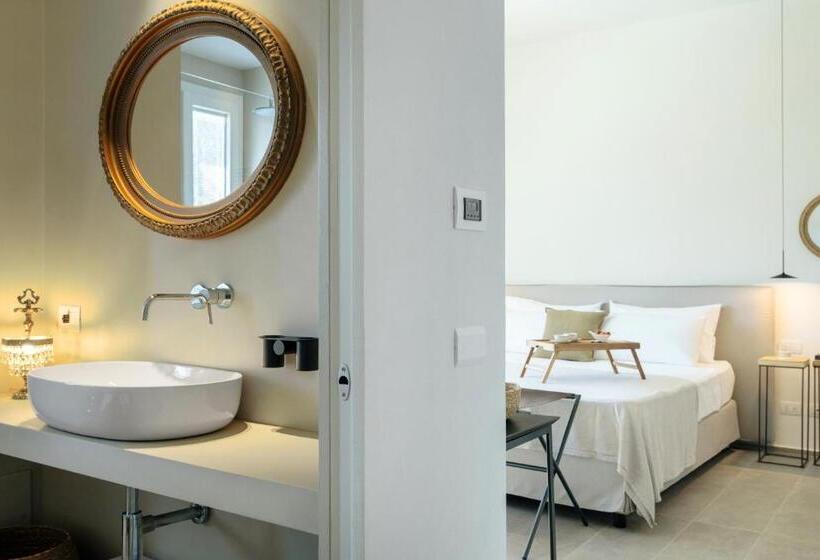 带阳台的豪华间, Domìa Boutique Hotel E Cucina