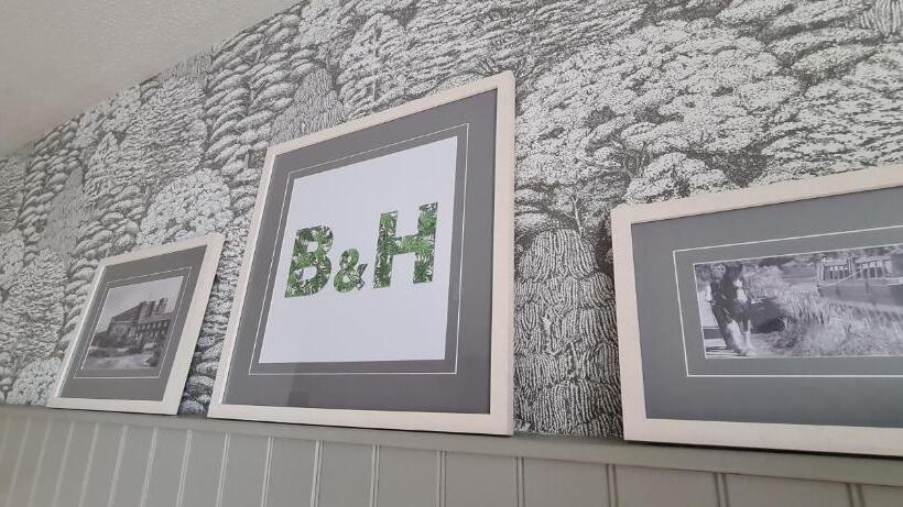 标准间, Boat & Horses Inn