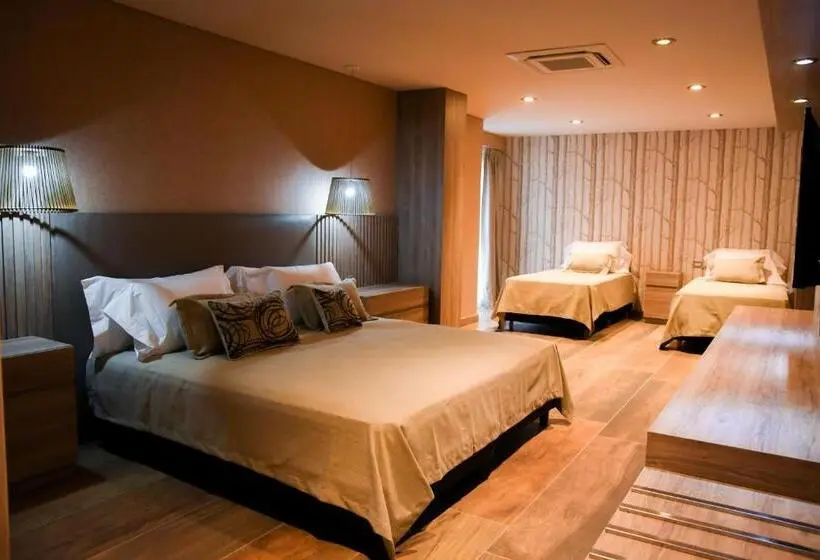 スーペリアの4人部屋, Cálido Termal