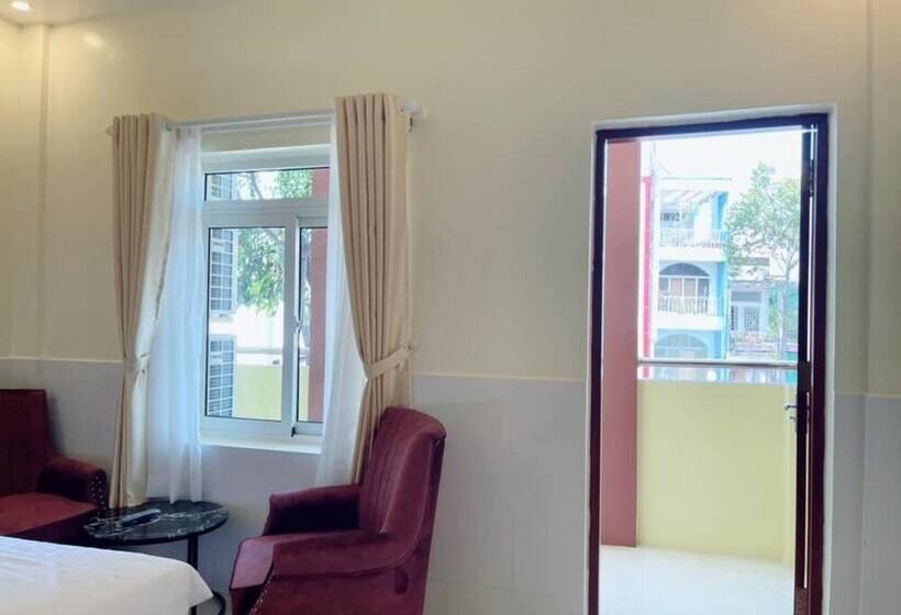 اتاق خانوادگی, Khách Sạn Long Hà