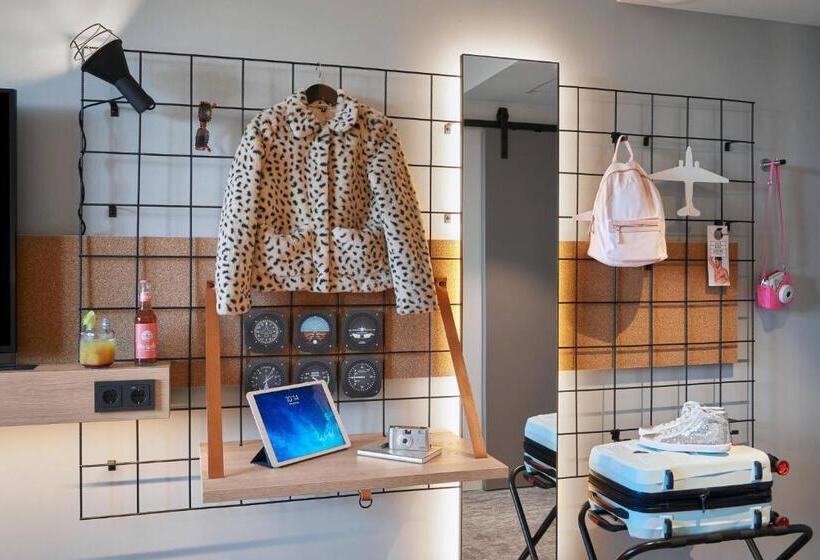 스탠다드 룸, Moxy Cologne Bonn Airport