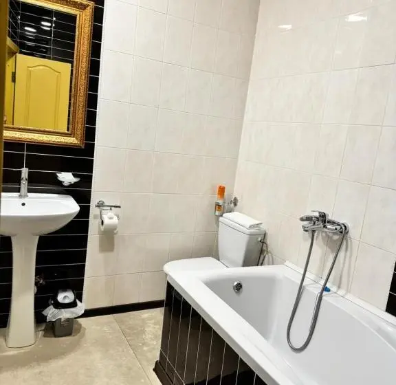 Habitació Deluxe, Randevu