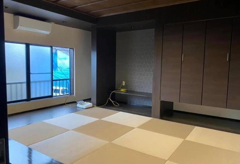 غرفة قياسية رباعية, 憩ikoi Guest House & Cafe Bar