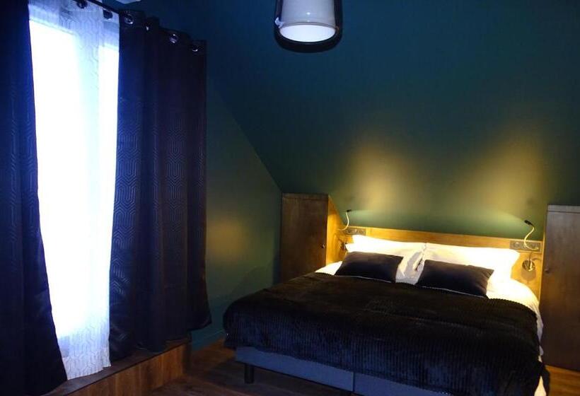 家庭间, Auberge De La Garenne