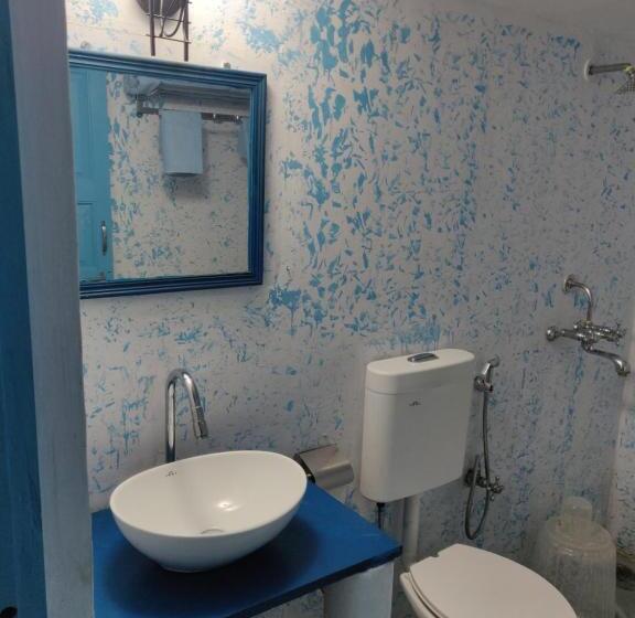 デラックスルーム, Makarios Boutique