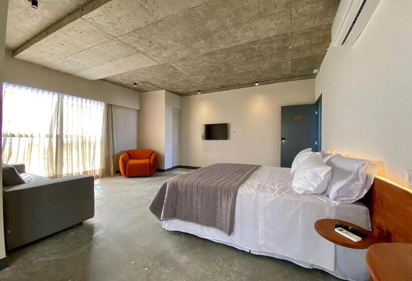 سوئیت با تخت بزرگ, 9006 Suites Natal