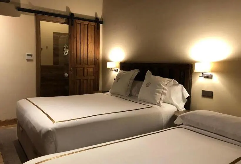 اتاق سوپریور سه تخته, Boutique Casa Del Comendador