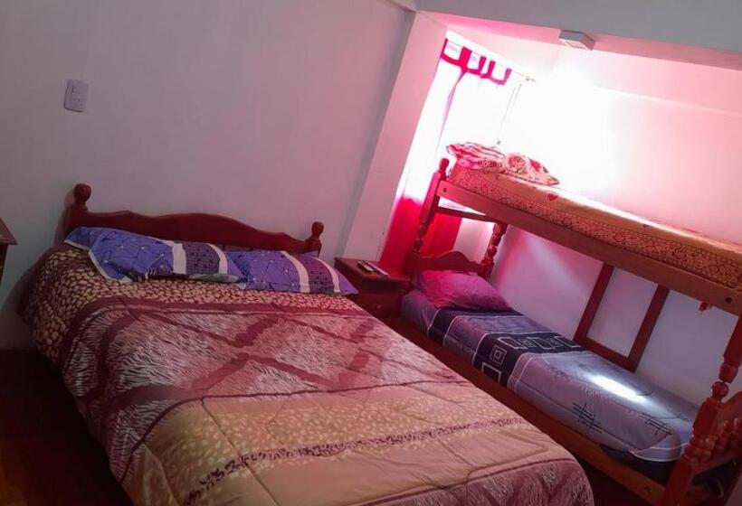 4인용 스탠다드 룸, Hospedaje De Norte A Sur