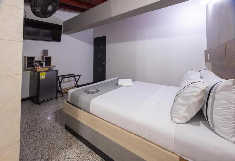 디럭스 룸, Mandala Hotel Botero