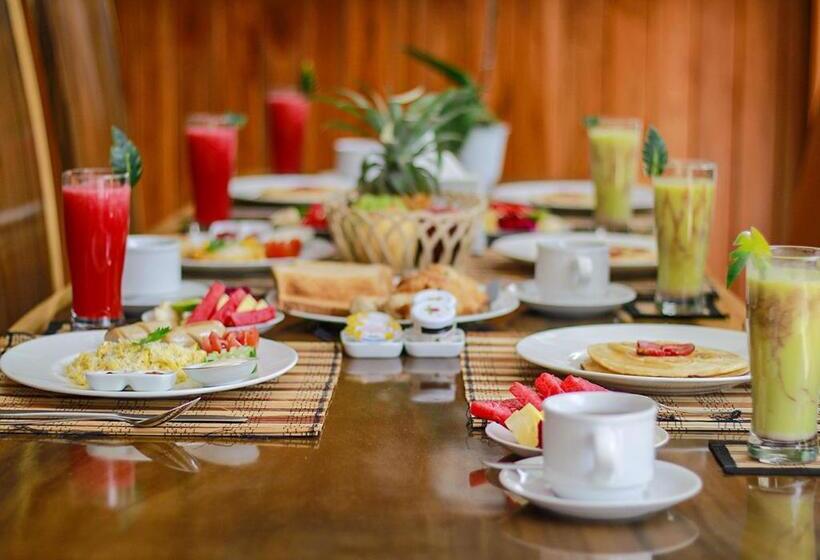 디럭스 룸, Villa Manayasa