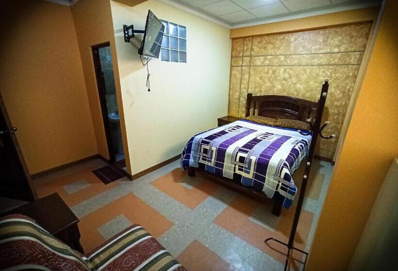 اتاق استاندارد یک نفره, Hostal Real Gala