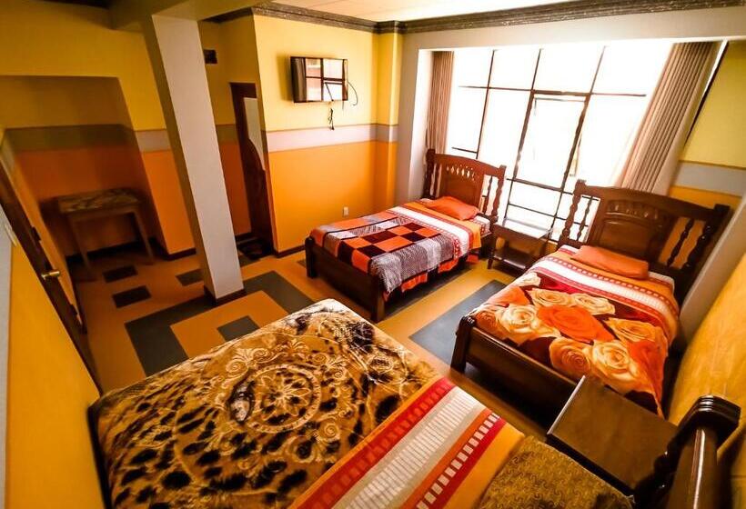 اتاق استاندارد چهار تخته, Hostal Real Gala