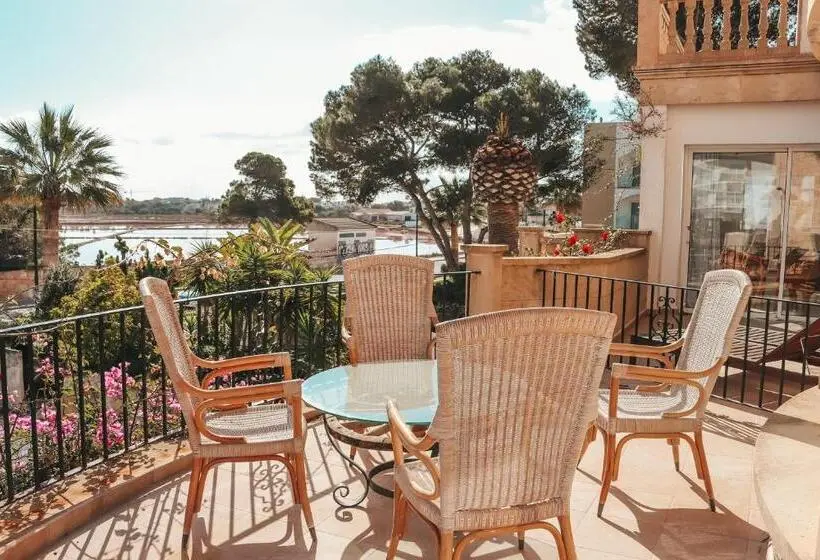 آپارتمان 1 خوابه با چشم‌انداز دریا, Villa Piccola By Cassai
