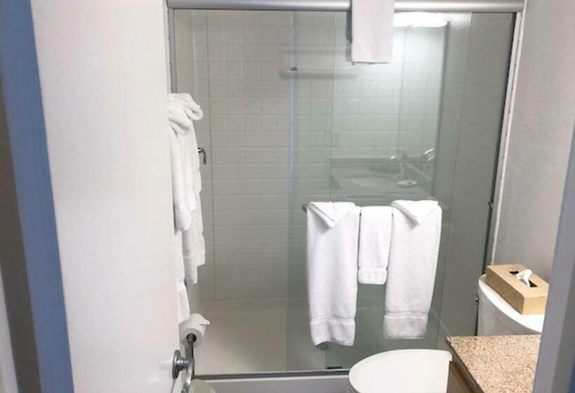 سوئیت 2 خوابه, Vista Mirage Resort