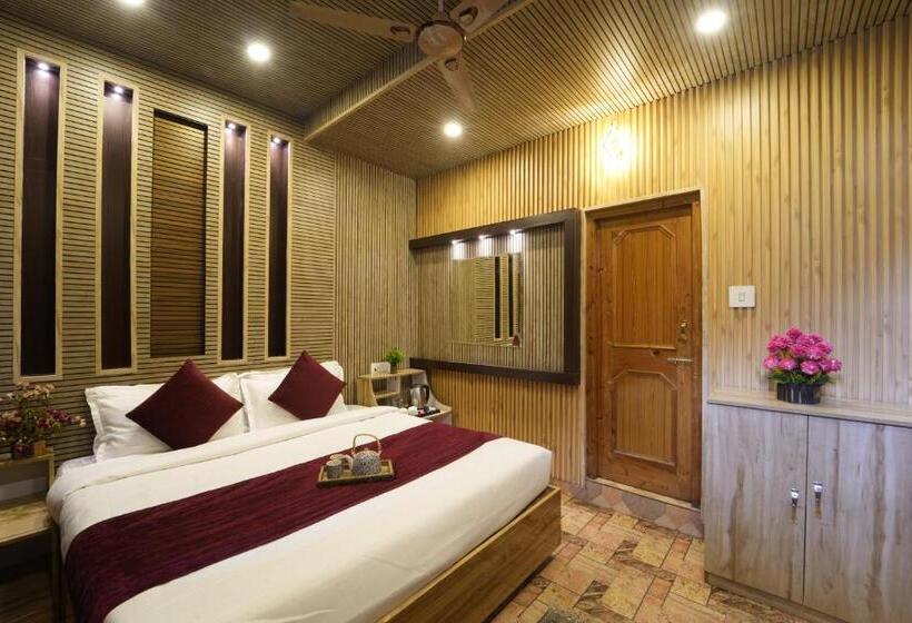 اتاق لوکس, Babylon Resort