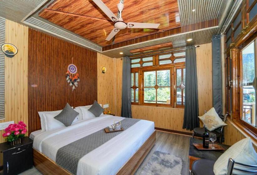 اتاق لوکس سه تخته, Babylon Resort