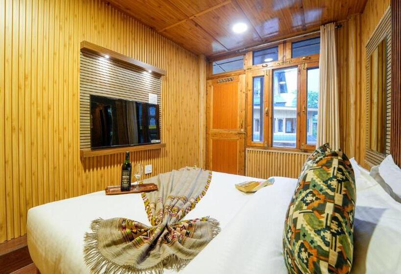 سوئیت 2 خوابه, Babylon Resort