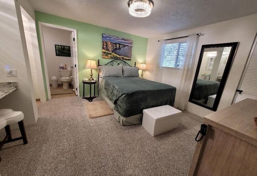 غرفة ديلوكس, Misty Valley Inn