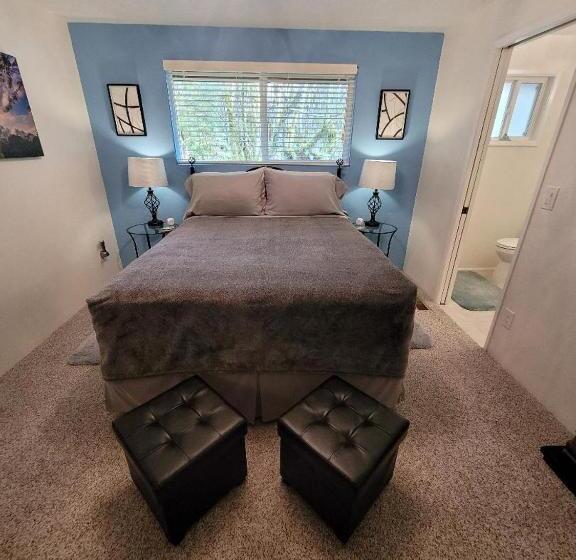 غرفة قياسية مطلّة علي الحديقة, Misty Valley Inn