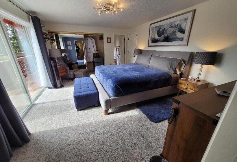 غرفة قياسية, Misty Valley Inn