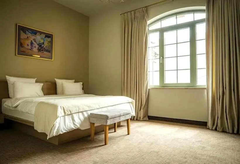 سوییت خانوادگی, Grand Hotel Gyumri By Apricot Hotels