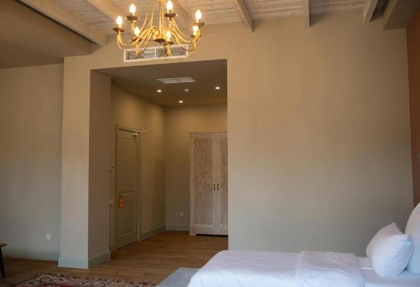 سوییت خانوادگی, Grand Hotel Gyumri By Apricot Hotels