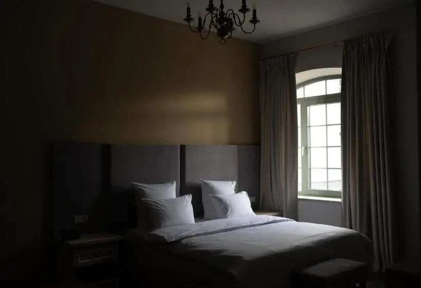 اتاق استاندارد با تخت بزرگ, Grand Hotel Gyumri By Apricot Hotels
