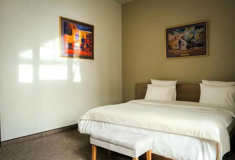 اتاق استاندارد با تخت بزرگ, Grand Hotel Gyumri By Apricot Hotels