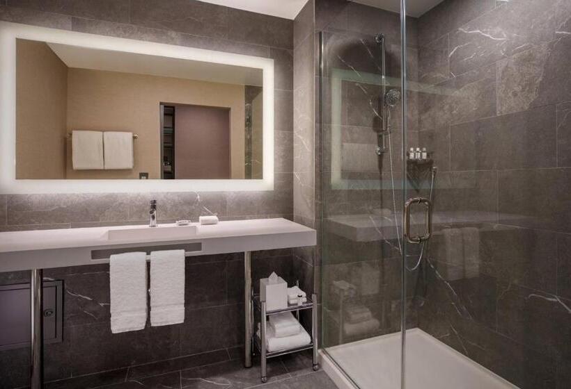 이그제큐티브 스위트 킹침대, Ac Hotel By Marriott Tallahassee Universities At The Capitol