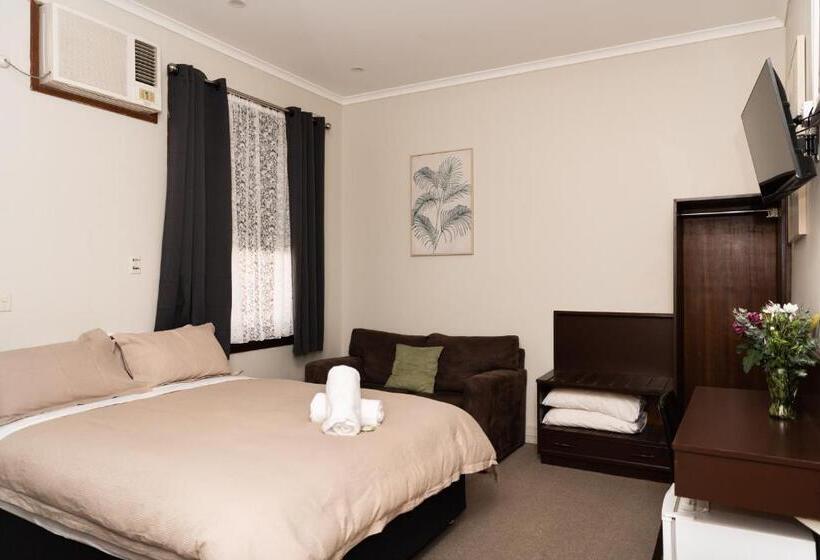 חדר סטנדרט, New Crown Hotel Motel