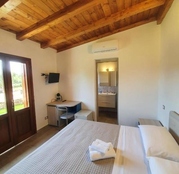 Habitación Estándar, Affittacamere Samar