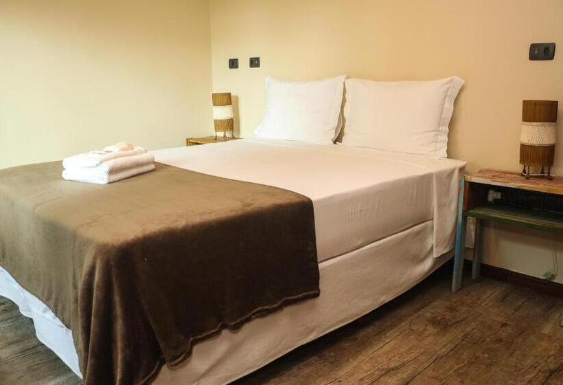 جناح, Bossa Beach House