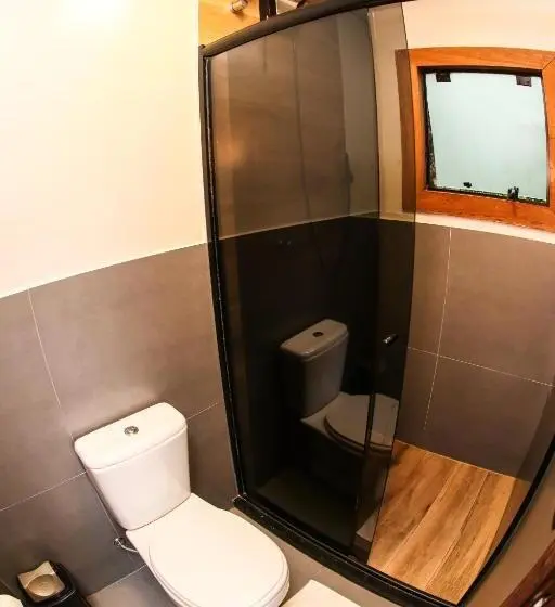 سوئیت با بالکن, Bossa Beach House