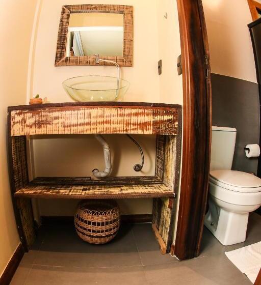 جناح, Bossa Beach House