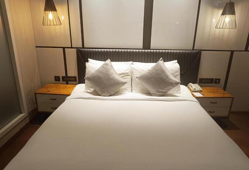 Номер Стандарт, Udman Hotel Greater Noida