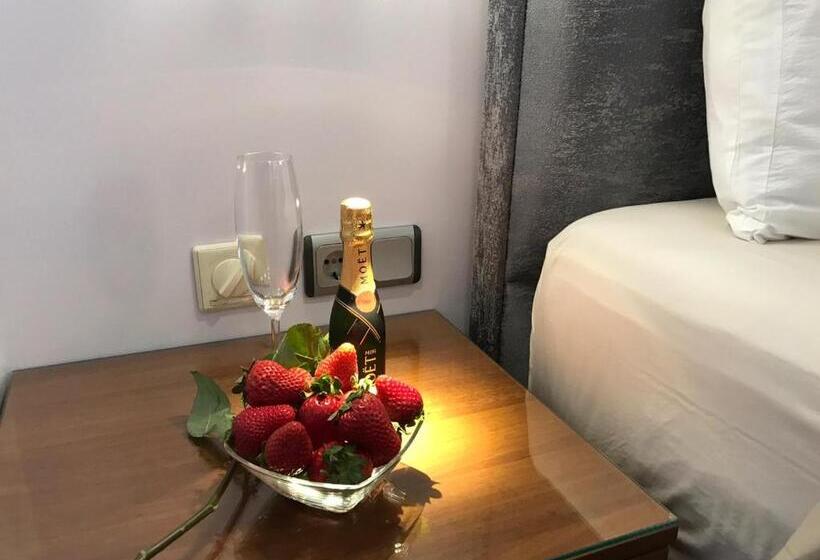 شقة غرفة نوم واحدة مطلة على المدينة, Art 'otel