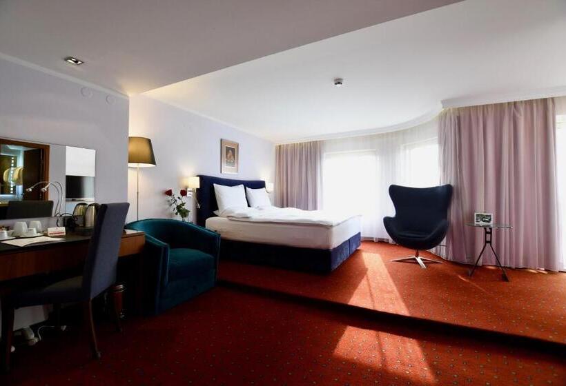 غرفة بريميوم, Art 'otel