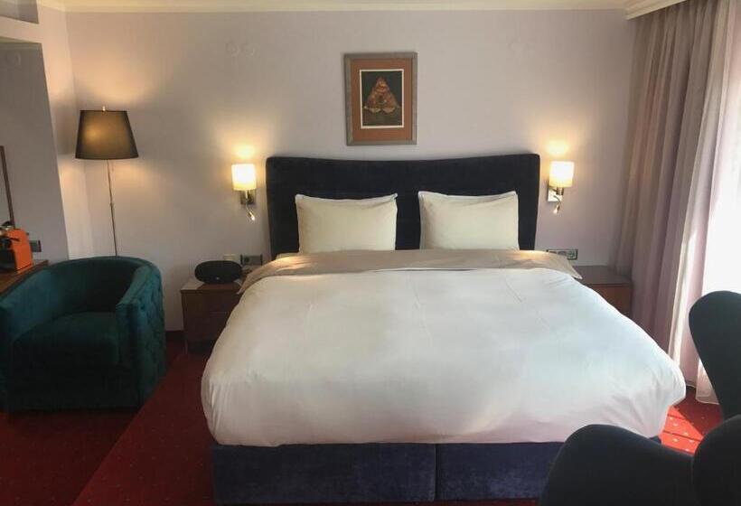 غرفة بريميوم, Art 'otel