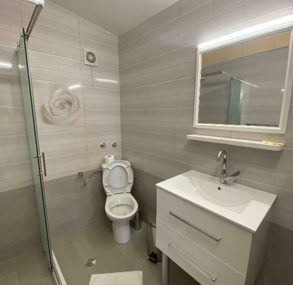 Номер Стандарт, Family Hotel Verona