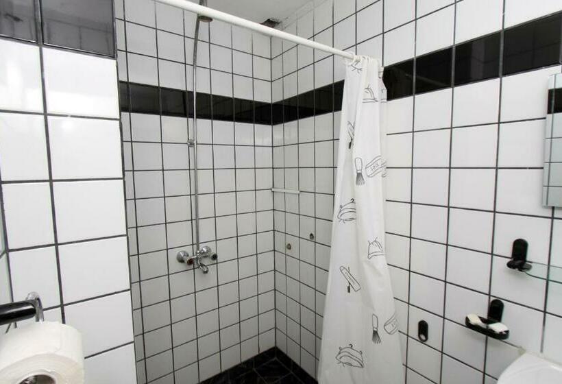 Номер Стандарт, Family Hotel Verona