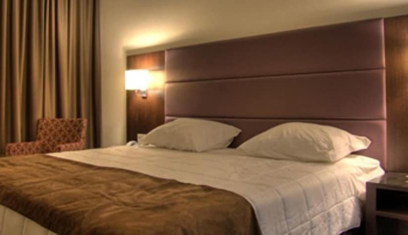 اتاق استاندارد با بالکن, Axis Porto Business & Spa