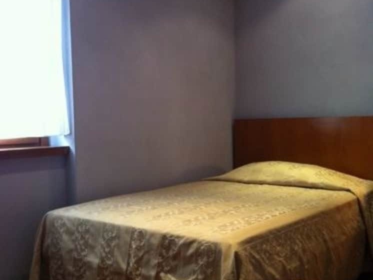 اتاق استاندارد یک نفره, Cesare