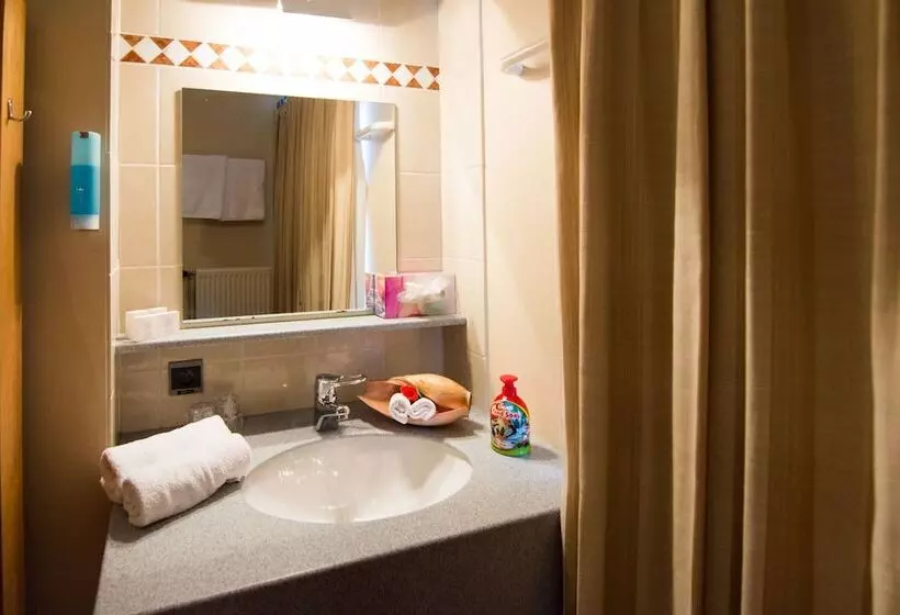 2 Bedroom Family Suite, De Stokerij
