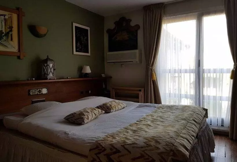 Economy Room, De Stokerij
