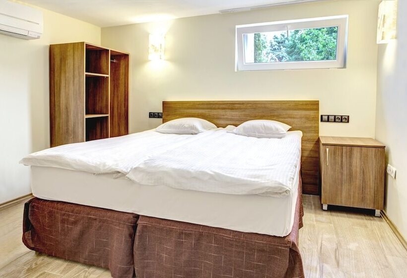 חדר אקונומי, Duchess