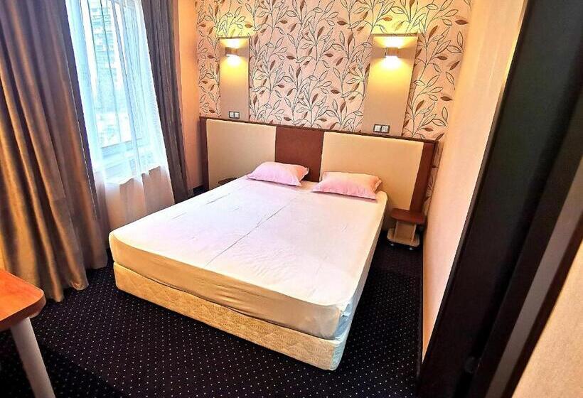 Standart Oda, Elate Plaza