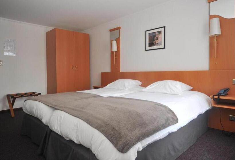 주니어 스위트, Hôtel Du Perron