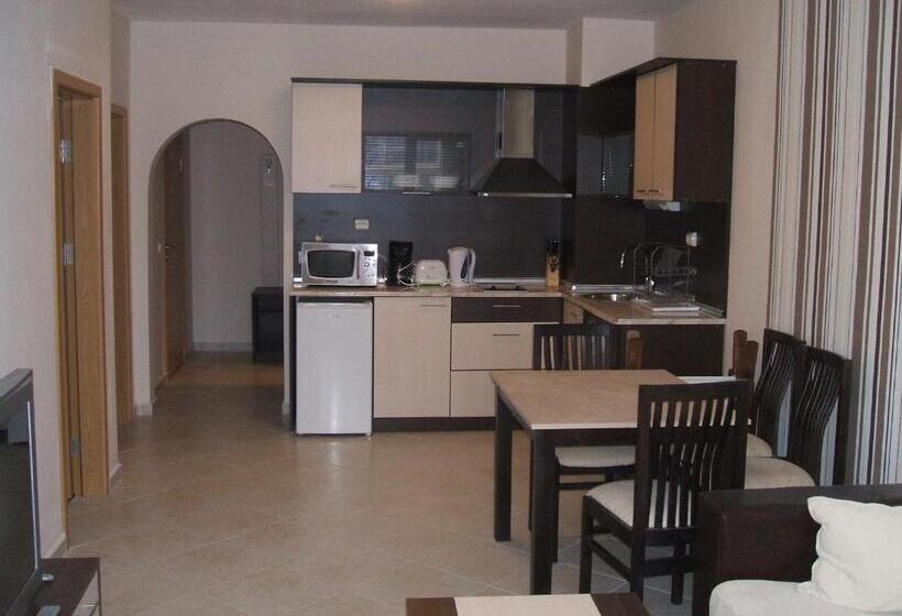 Апартаменты 1 Спальня, Laguna Beach Resort & Spa